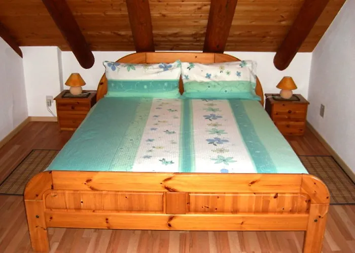 Apartament Cantina Carrara